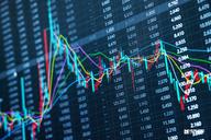 绿电局部或暖,电动车概念快速走强